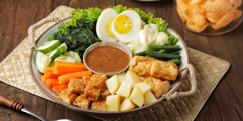 Gado-Gado Segar Premium